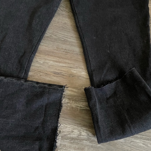 Abercrombie & Fitch Curve Love 90’s Slim Straight Short - Picture 5 of 6